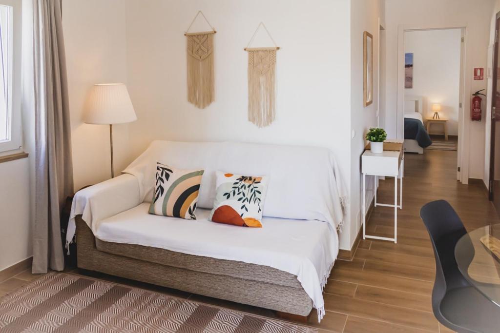 Lovely & Bright Renovated Apt. W/ Balcony In לאגוּ‏ש מראה חיצוני תמונה